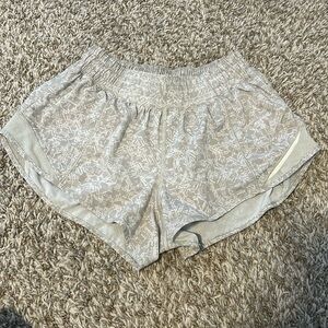 Hotty hot lululemon shorts